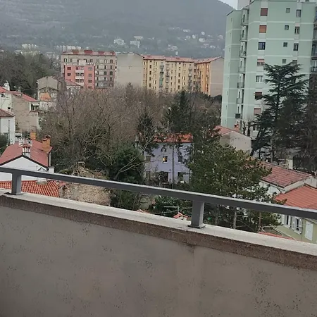 بيت ضيافة Trieste's House Deluxe *